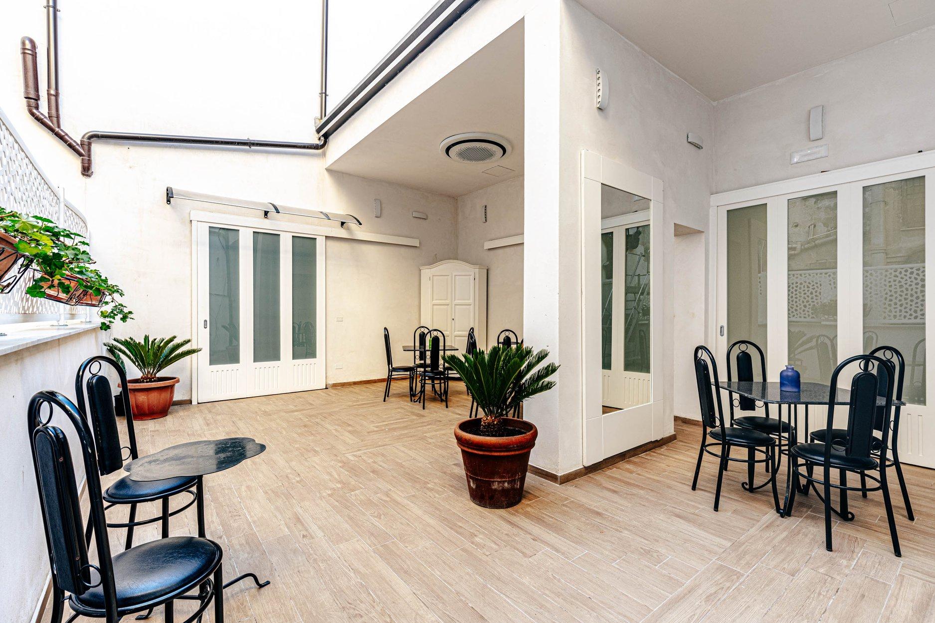 Giulio Cesare Suites Palermo Exterior foto