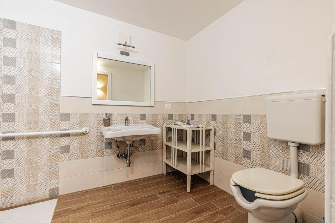 Giulio Cesare Suites Palermo Exterior foto
