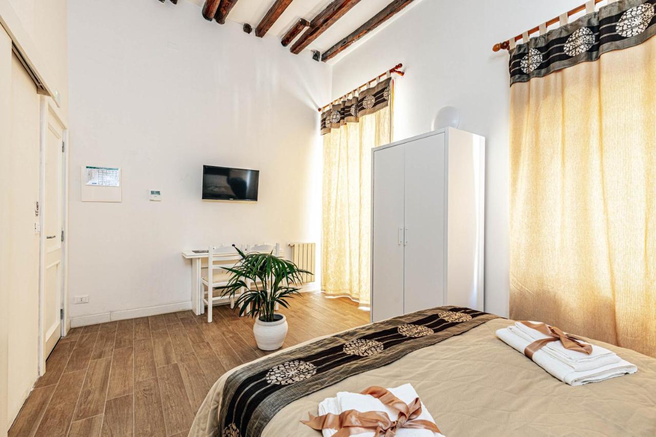 Giulio Cesare Suites Palermo Exterior foto